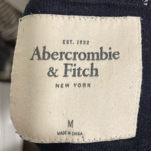 ABERCROMBIE & FITCH Navy Cardigan - Picture 3 of 3